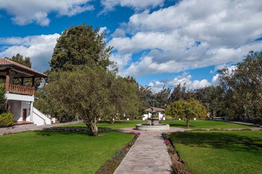 Hotel Hacienda Abraspungo Riobamba Exterior photo